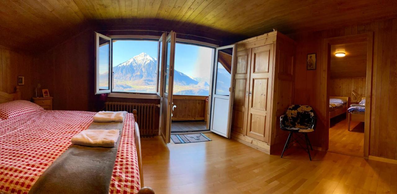 Chalet Egglen "Typical Swiss House, Best Views, Private Jacuzzi" ซิกริซวิล ภายนอก รูปภาพ