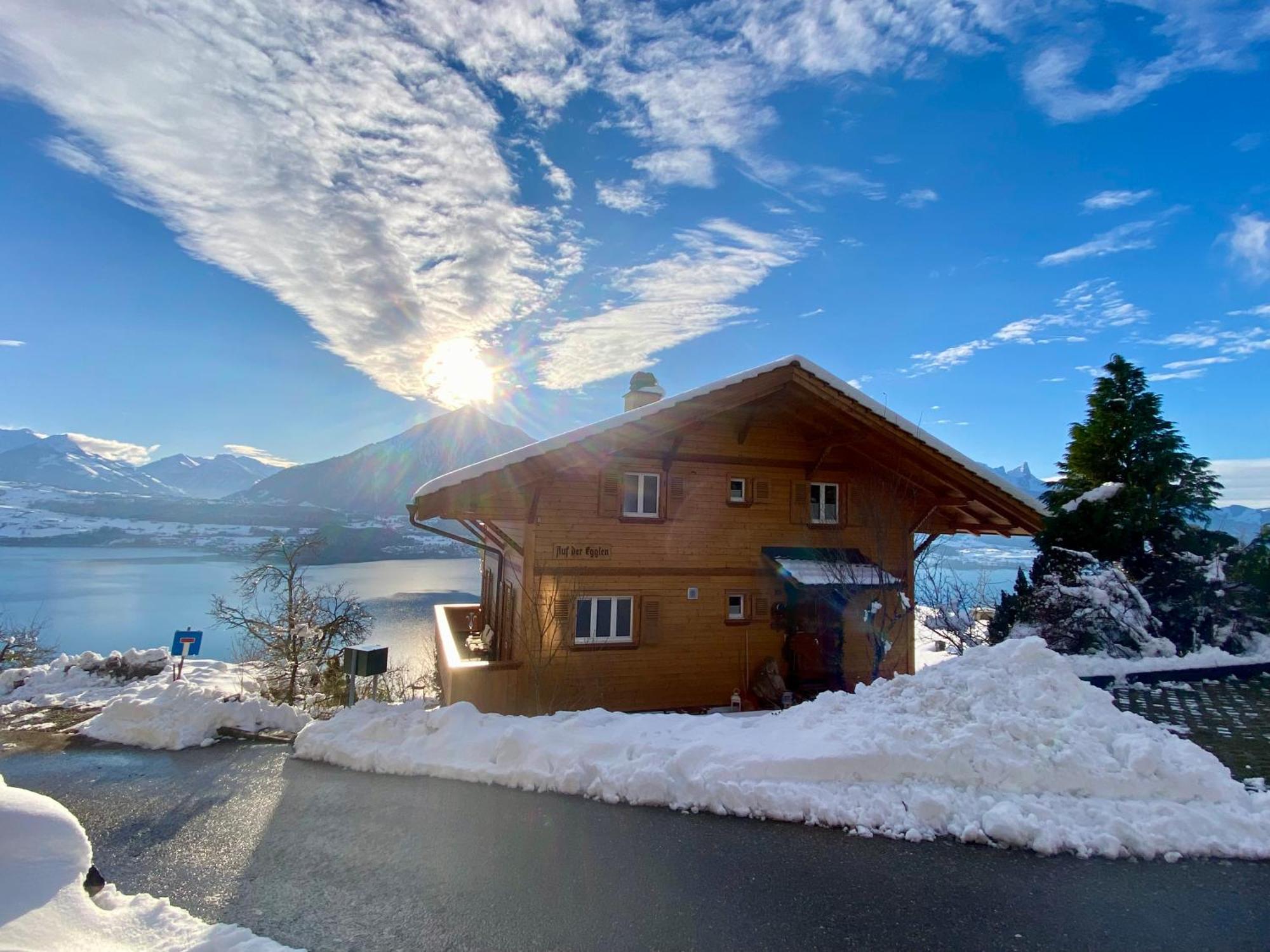 Chalet Egglen "Typical Swiss House, Best Views, Private Jacuzzi" ซิกริซวิล ภายนอก รูปภาพ